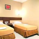 Hotel Parma Paus