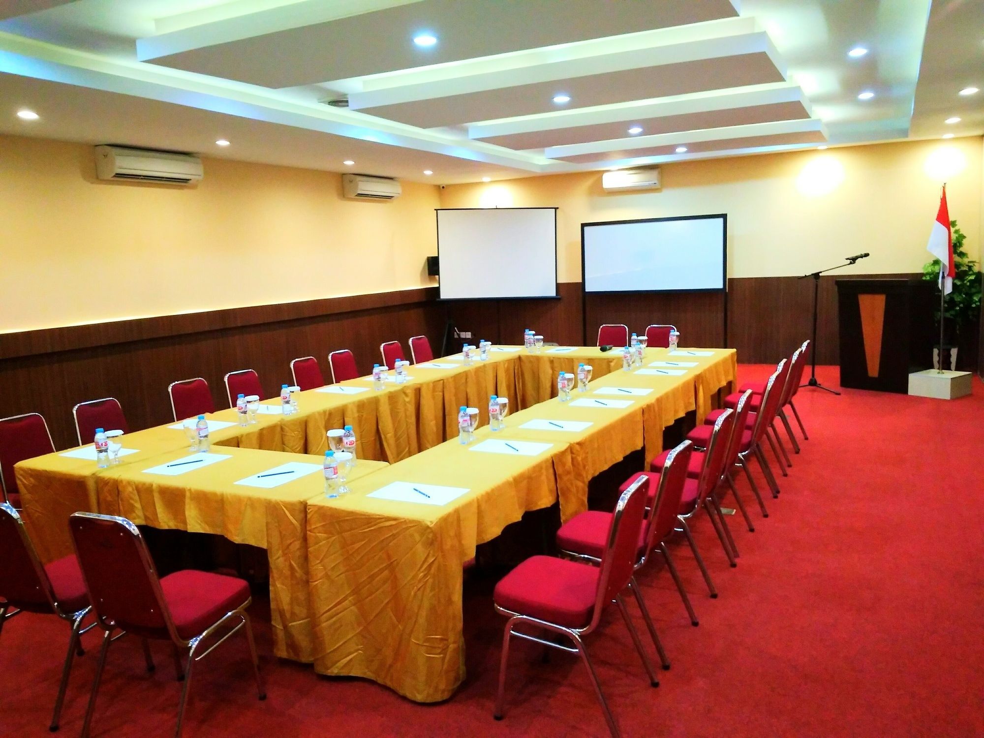Parma Paus Hotel Pekanbaru